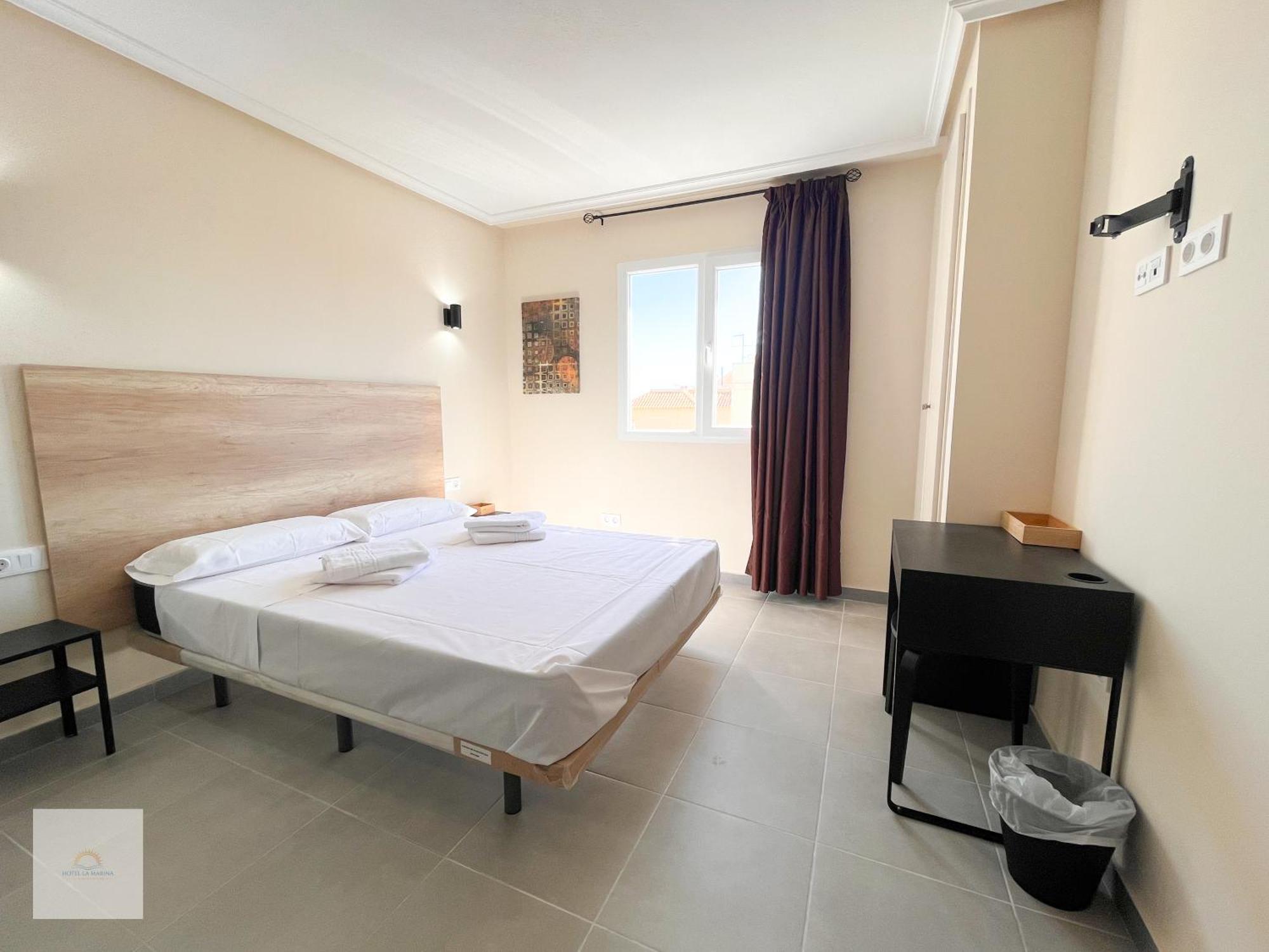 Hotel La Marina Elche Luaran gambar