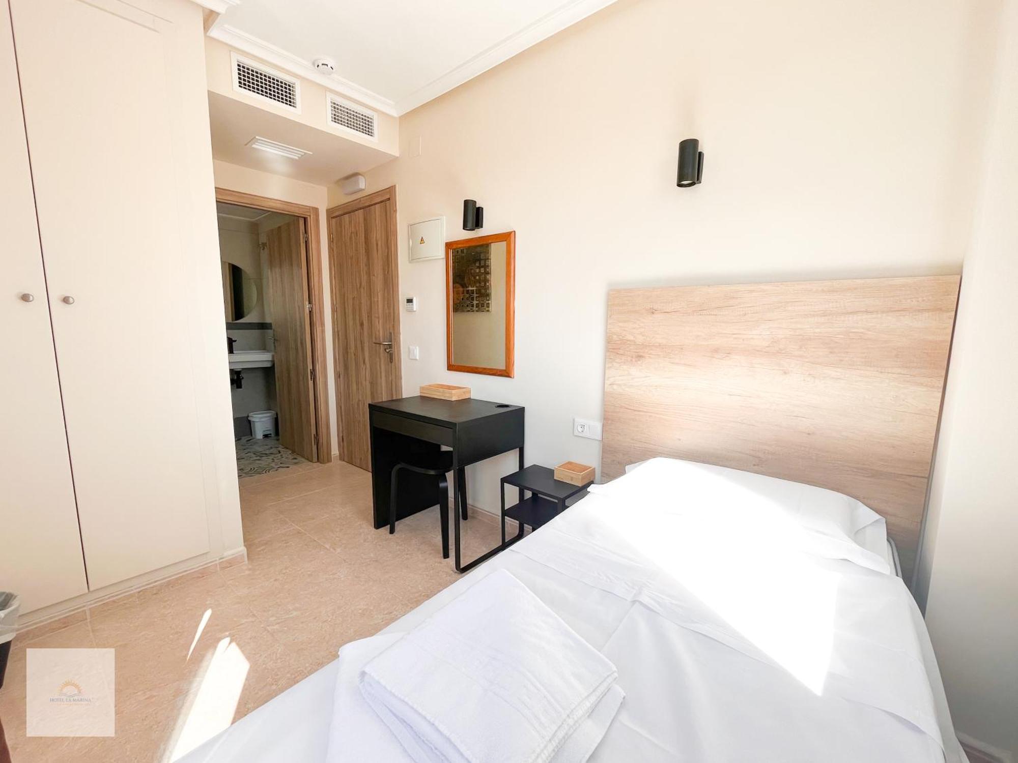 Hotel La Marina Elche Luaran gambar