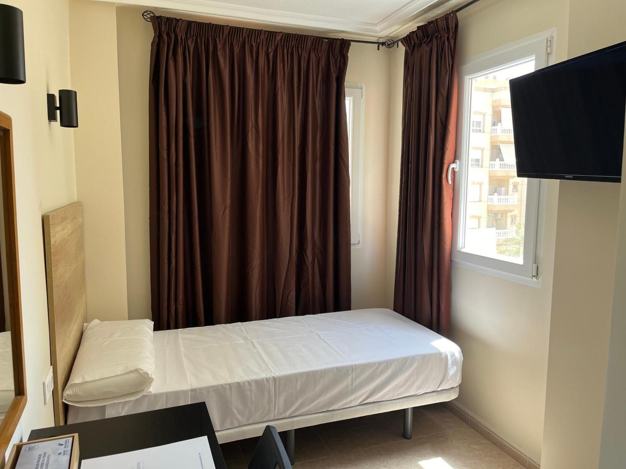 Hotel La Marina Elche Luaran gambar
